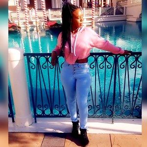 Meet your Posher, Lashonda